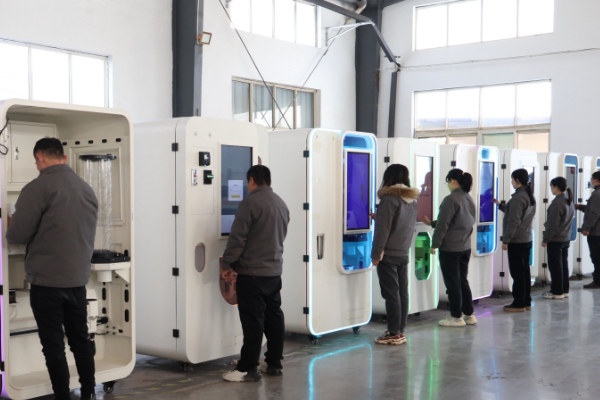 Huaxin الآيس كريم آلة بيع مع التنمية المستقرة يخلق تجربة لذيذة